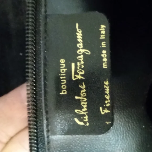 Salvatore Ferragamo Handbag - Picture 4 of 6